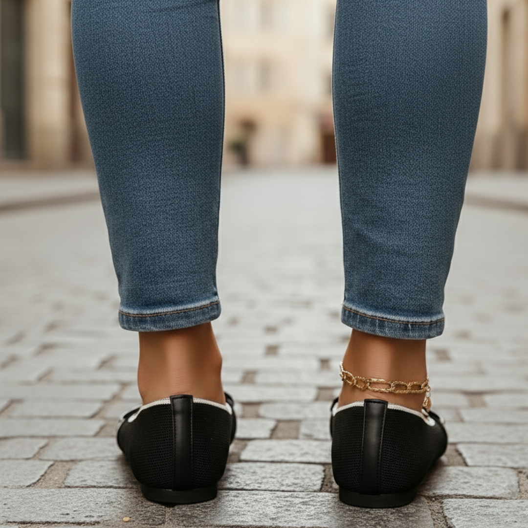 Women’s Orthopedic Pointed-Toe Knit Loafers